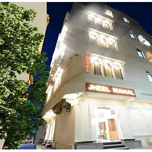 Hotel Jheel Mahal, Udaipur